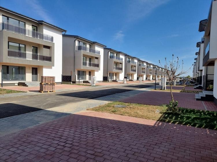 Vila individuala | P+1+M (locuibila) | 220 mp | teren 292 mp - 20