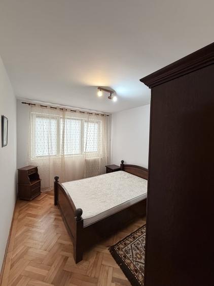 Apartament cu 2 camere semidecomandat, mobilat în Alexandru Obregia