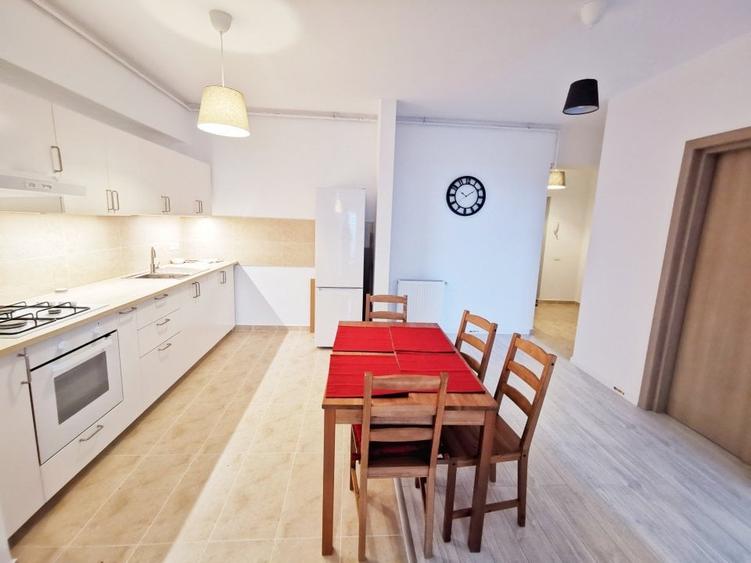 Apartament cu 2 camere semidecomandat, mobilat în Lacul Morii