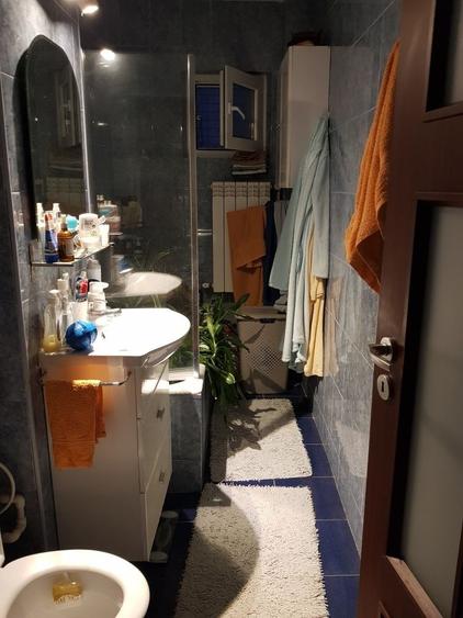Apartament cu 2 camere decomandat în Sârbi