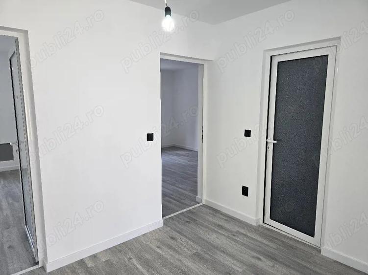 Apartament cu 3 camere decomandat în Aurel Vlaicu