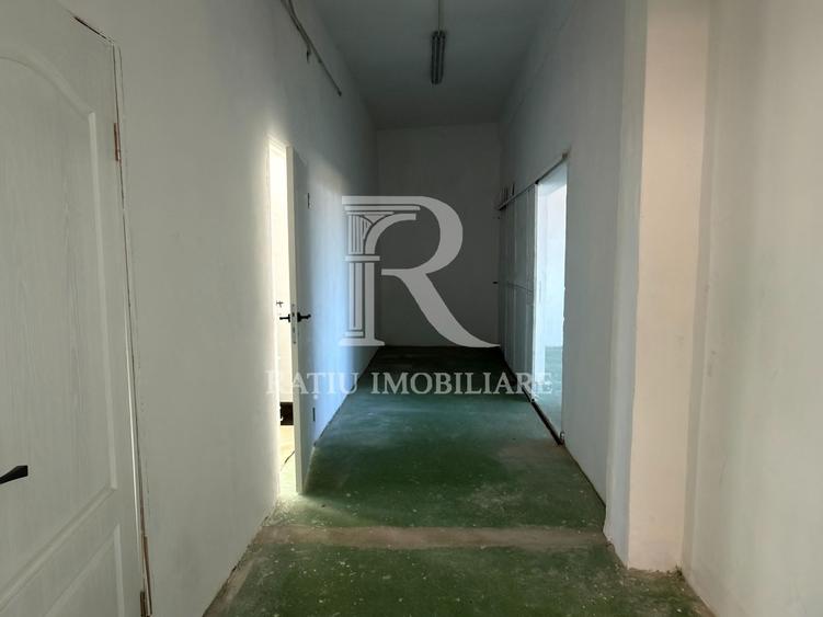 Spațiu comercial, de 530 mp, în Calea Clujului