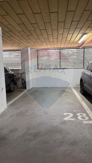 Apartament cu 2 camere semidecomandat, mobilat în Florești