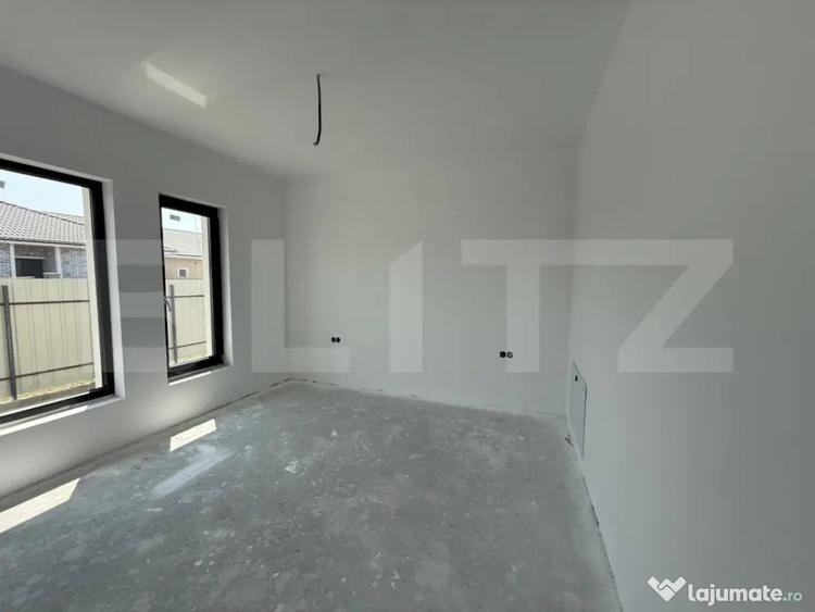 Casă cu 4 camere cu Teren 503 Mp în Odoreu