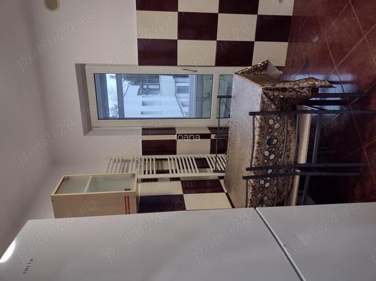 Apartament 3 camere, decomandat, loc. Radauti