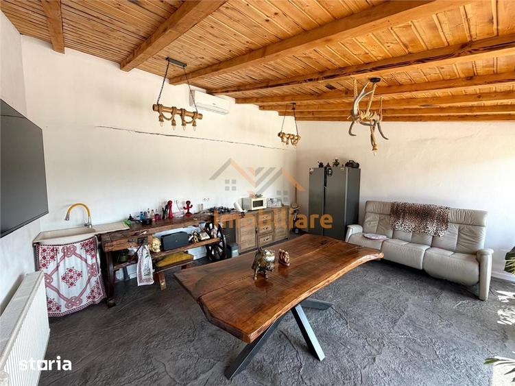Casă cu 3 camere cu Teren 740 Mp în Girișu de Criș