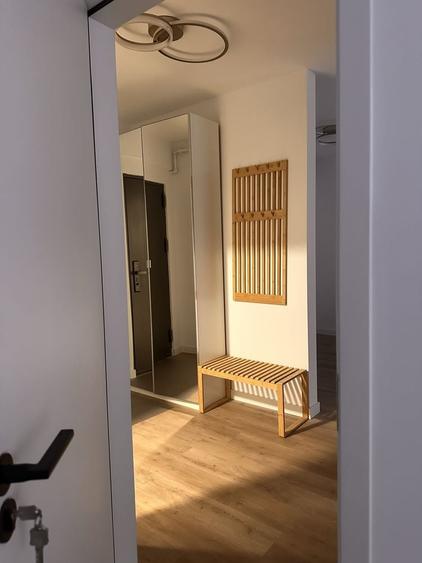 Apartament cu 2 camere semidecomandat în Florești