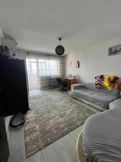 Apartament cu 3 camere decomandat în City Park Mall