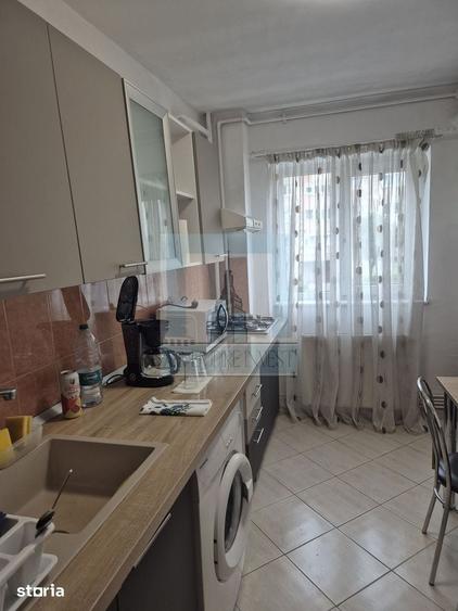 Apartament cu 2 camere decomandat, mobilat în Centrul Civic
