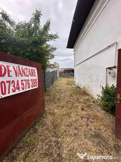 Casă cu 2 camere cu Teren 360 Mp în Central
