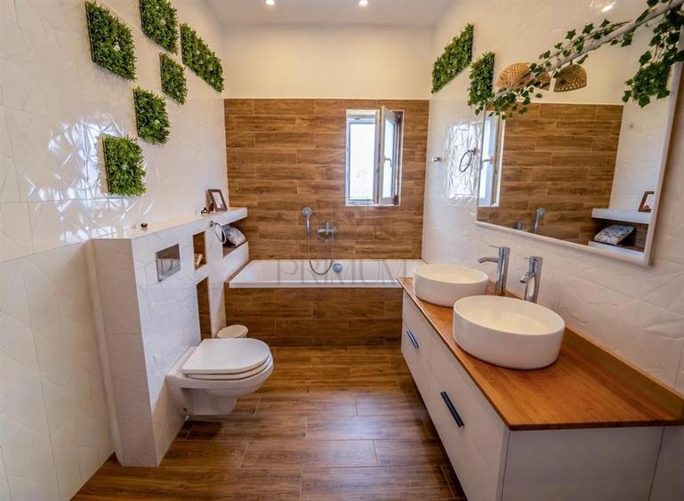 CASA INDIVIDUALA - PROIECT SUPERB - ZONA FOARTE BUNA - 16