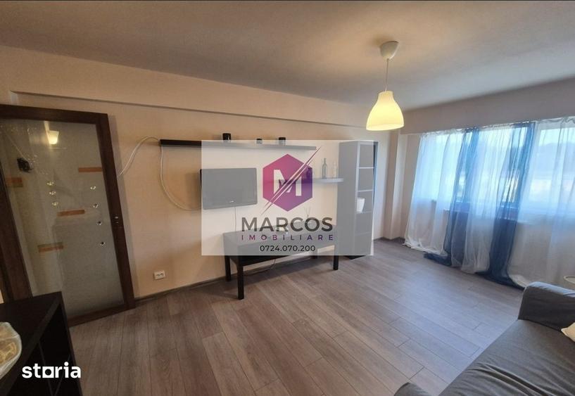 Vand apartament 3 camere Micro 4 - 5
