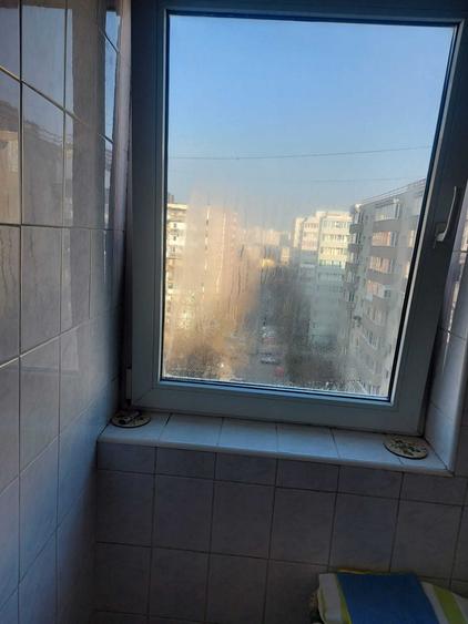 Ofer spre chirie garsoniera in Bucuresti Sec. 3 - termen lung - 8