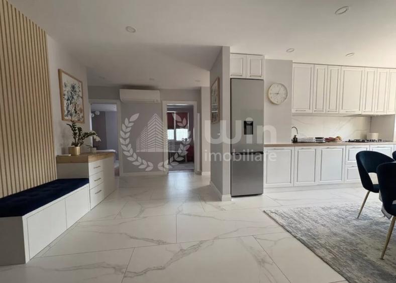 Apartament cu 4 camere decomandat, mobilat în Plopilor