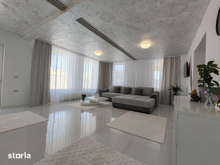 Casă cu 4 camere cu Teren 300 Mp în Craiovei