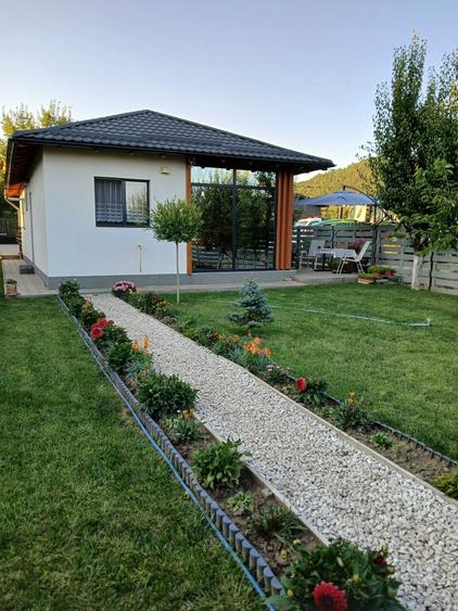 Casă cu 2 camere în Ceuaș