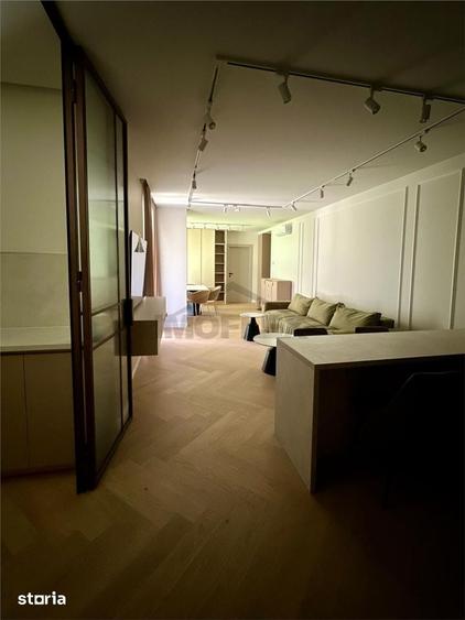 Apartament cu 4 camere în Central