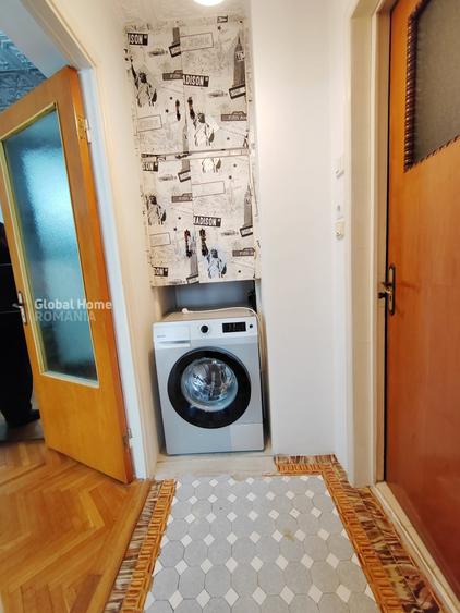 Apartament cu 3 camere semidecomandat, mobilat în Tineretului