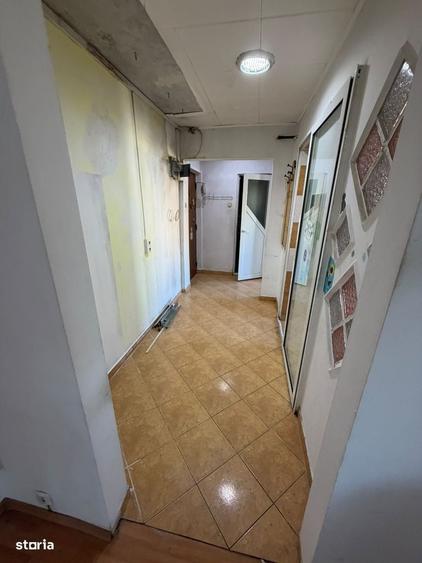 Apartament cu 4 camere în Militari