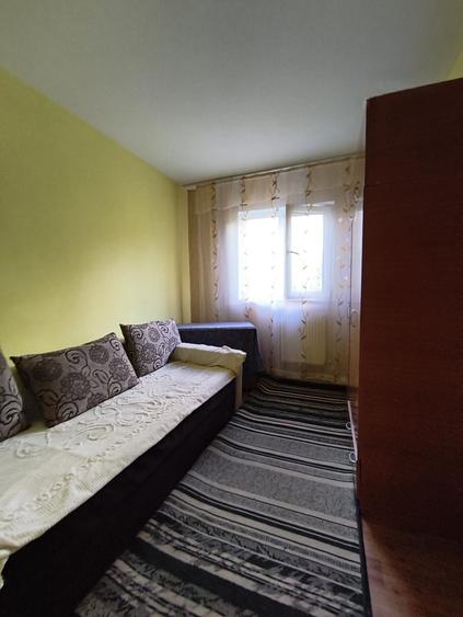 Apartament cu 2 camere decomandat în Mircea cel Bătrân