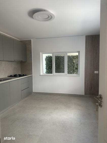 Casă cu 3 camere cu Teren 500 Mp în Central