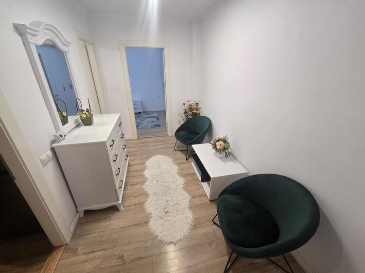 Apartament cu 2 camere decomandat în Mihai Viteazul