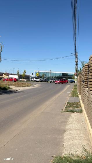 Casă cu 4 camere cu Teren 250 Mp în Central