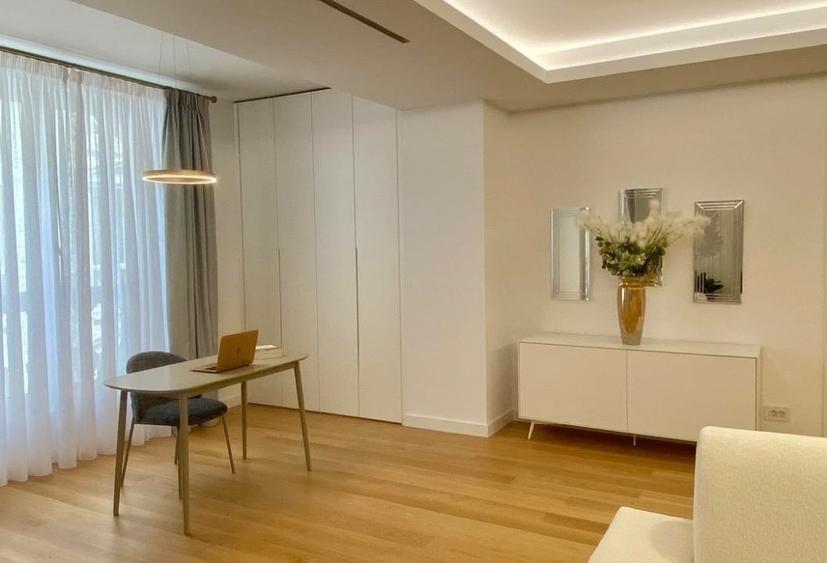 Apartament cu 2 camere decomandat în Herăstrău