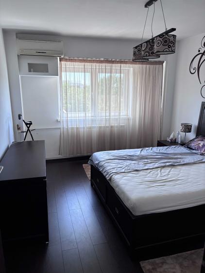 Apartament cu 2 camere decomandat în Aviației