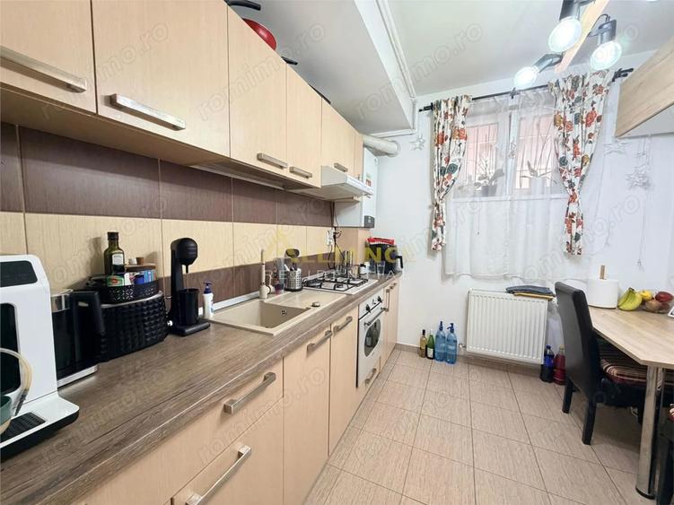 Apartament cu 3 camere, mobilat în Apărătorii Patriei
