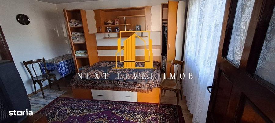 Casă cu 3 camere cu Teren 1500 Mp în Văcarea