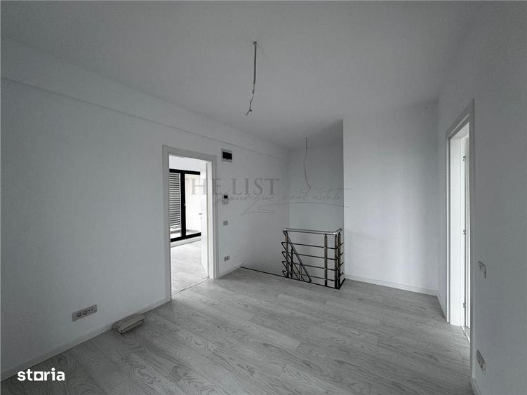 Apartament cu 4 camere în Fundeni