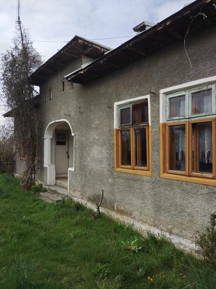 Casă cu 3 camere în Dițești