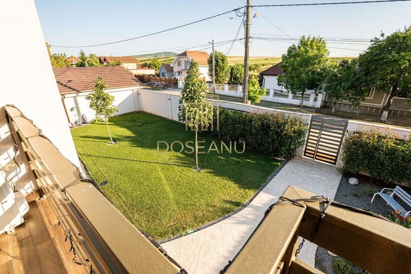 Casă individuală cu 4 camere cu Canalizare în Cheriu
