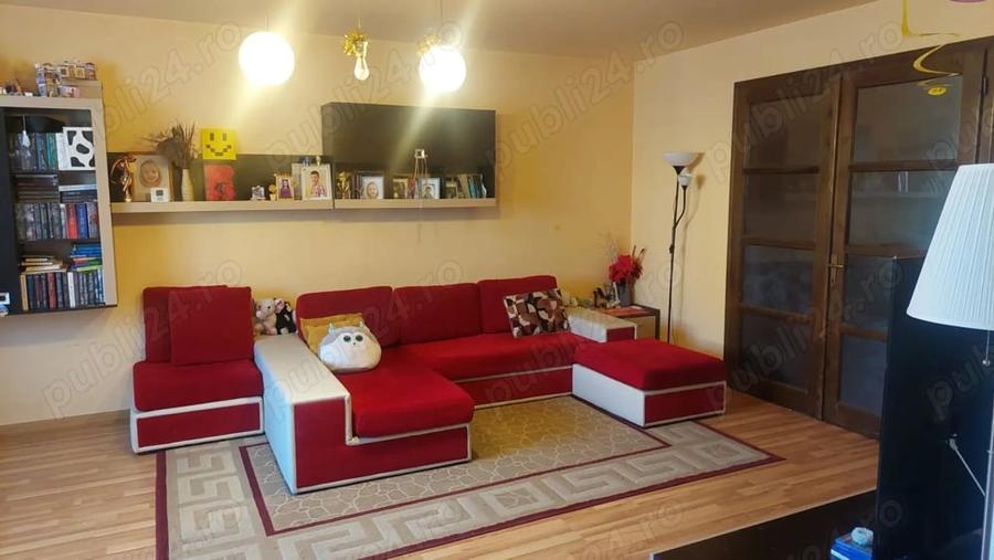 Casă cu 4 camere cu Teren 345 Mp în Micești