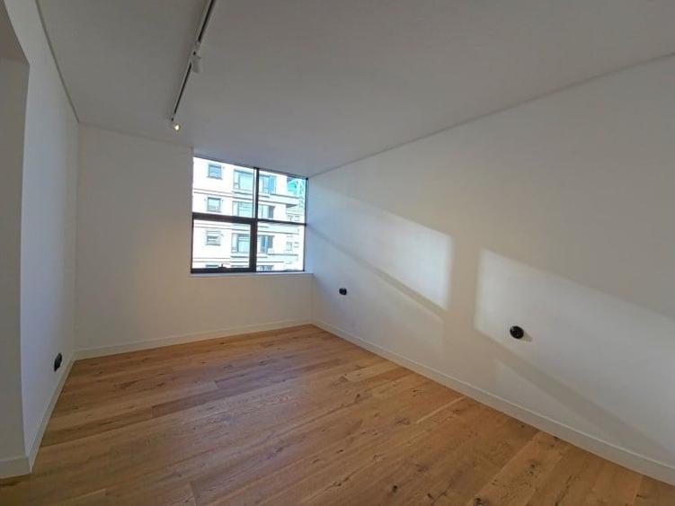 Apartament cu 4 camere în Floreasca