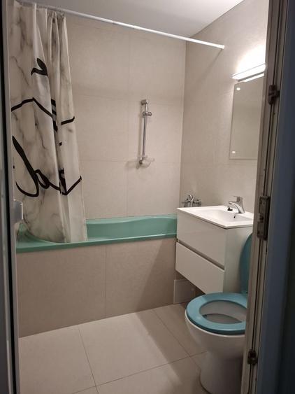 Apartament cu 3 camere decomandat în Decebal