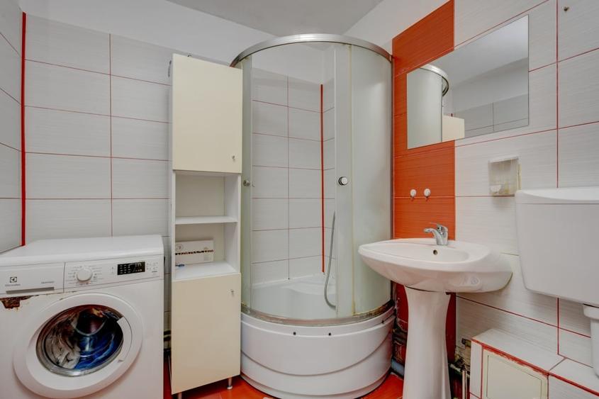 Apartament cu 2 camere semidecomandat în Măgurele