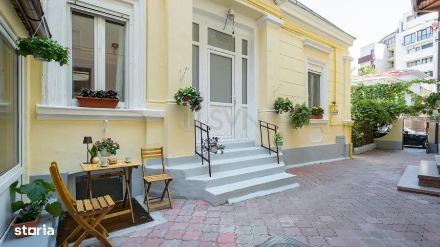 Casă cu 4 camere cu Teren 370 Mp în Romană