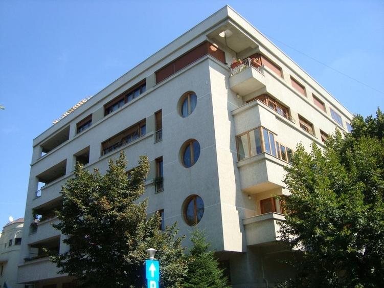 Birou, de 223 mp, în Aviatorilor
