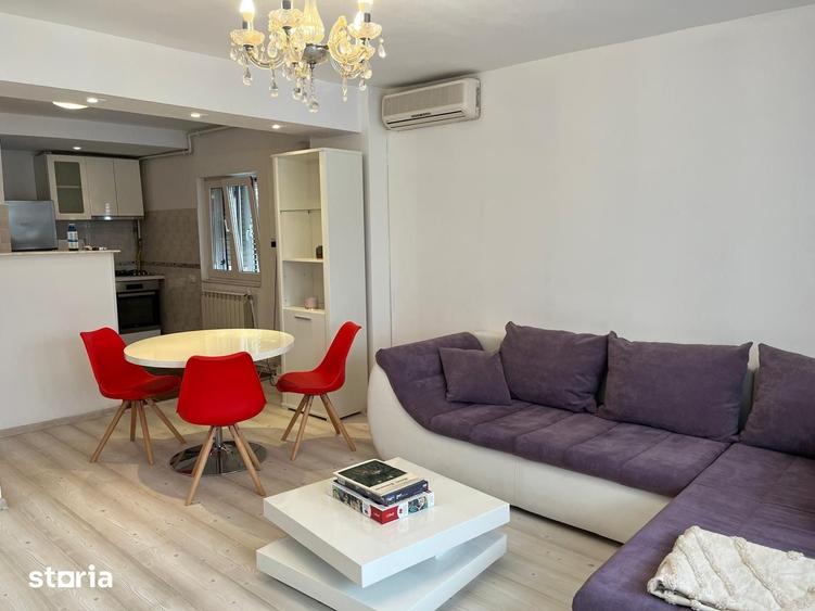 Apartament cu 3 camere decomandat în Herăstrău