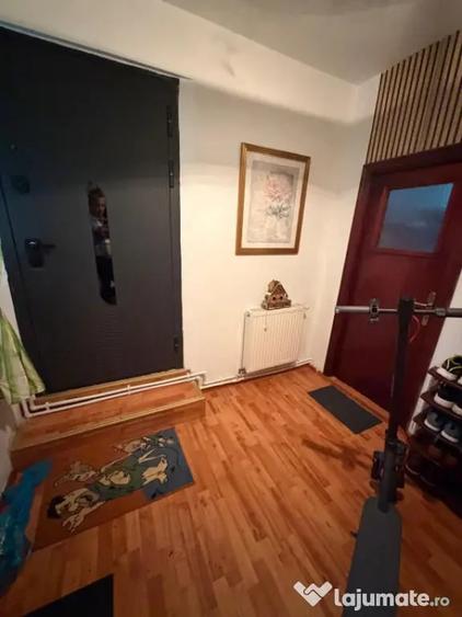 Casă cu 3 camere cu Teren 562 Mp în Pielești