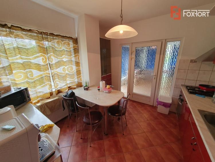 Casă individuală cu 9 camere cu Piscina în Braytim
