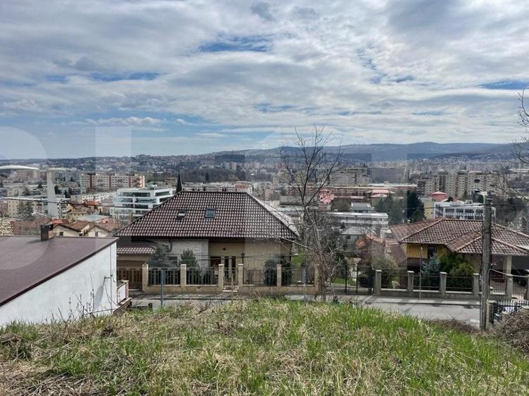 Teren Construcții intravilan de 710 mp, în Grigorescu