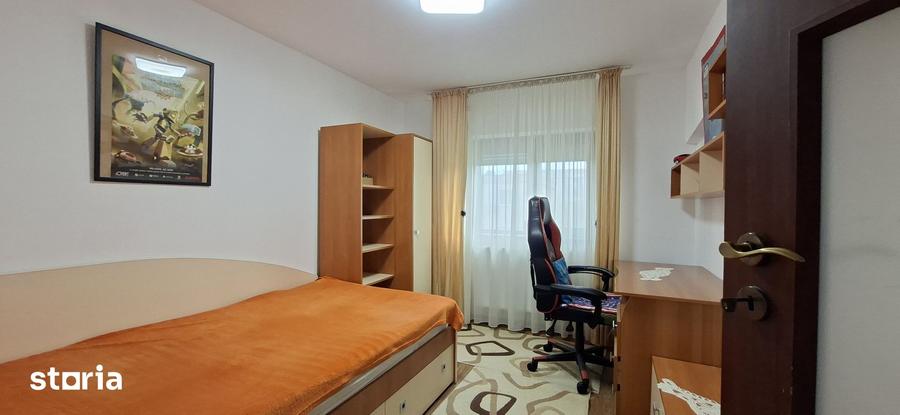 Apartament 3 camere, 69 mp, complet mobilat ?i utilat Mazepa 2 - 4