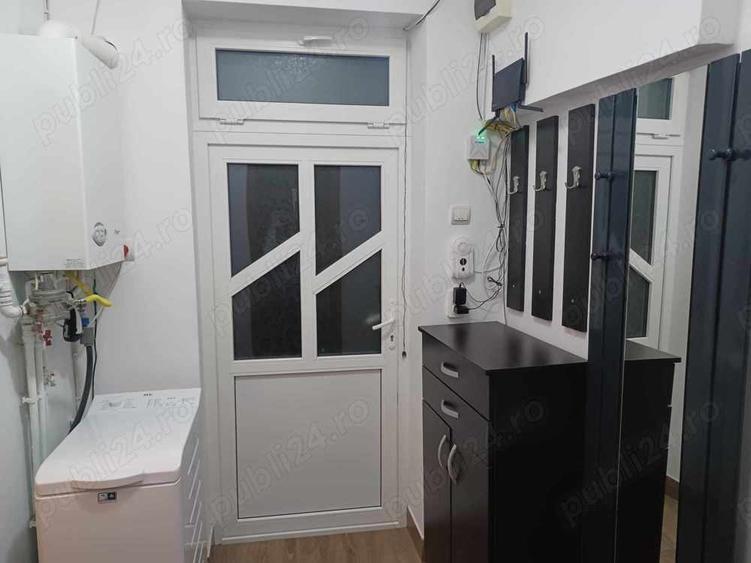 Apartament cu 3 camere în Orașul de Jos