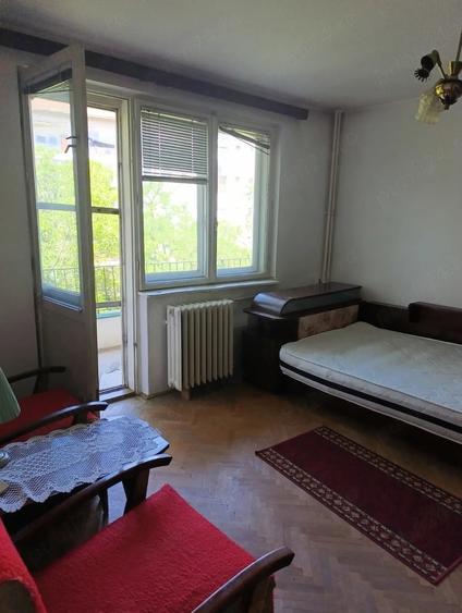 Apartament cu 2 camere semidecomandat în Rogerius