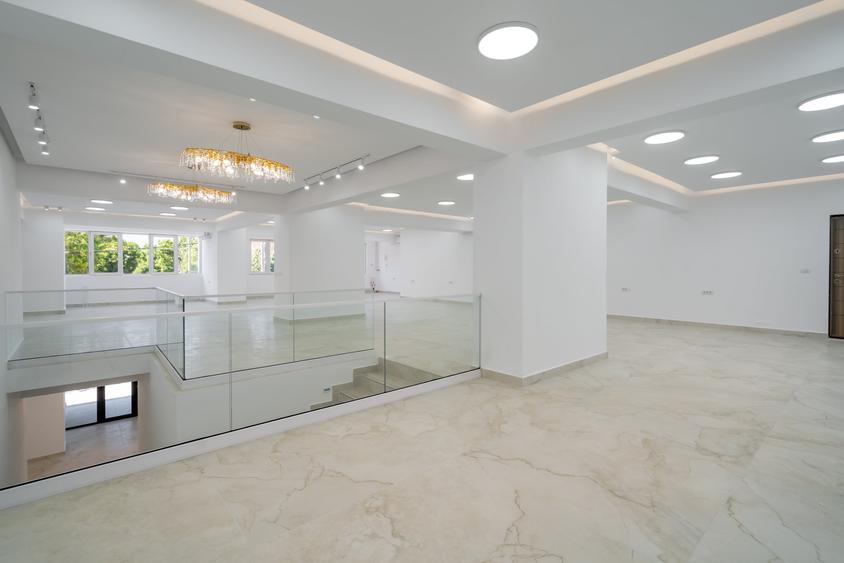 Spațiu comercial, de 235 mp, în Colentina