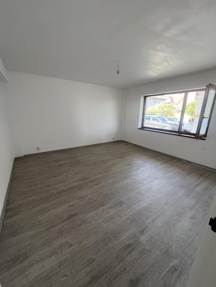 Apartament nou - 2 camere decomandat - 2