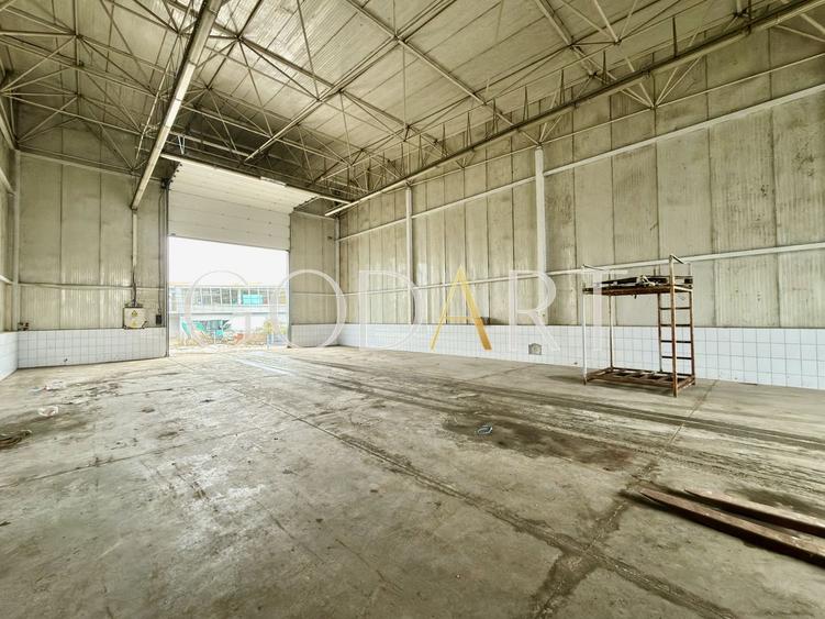 Spațiu industrial, de 4,000 mp, în Central